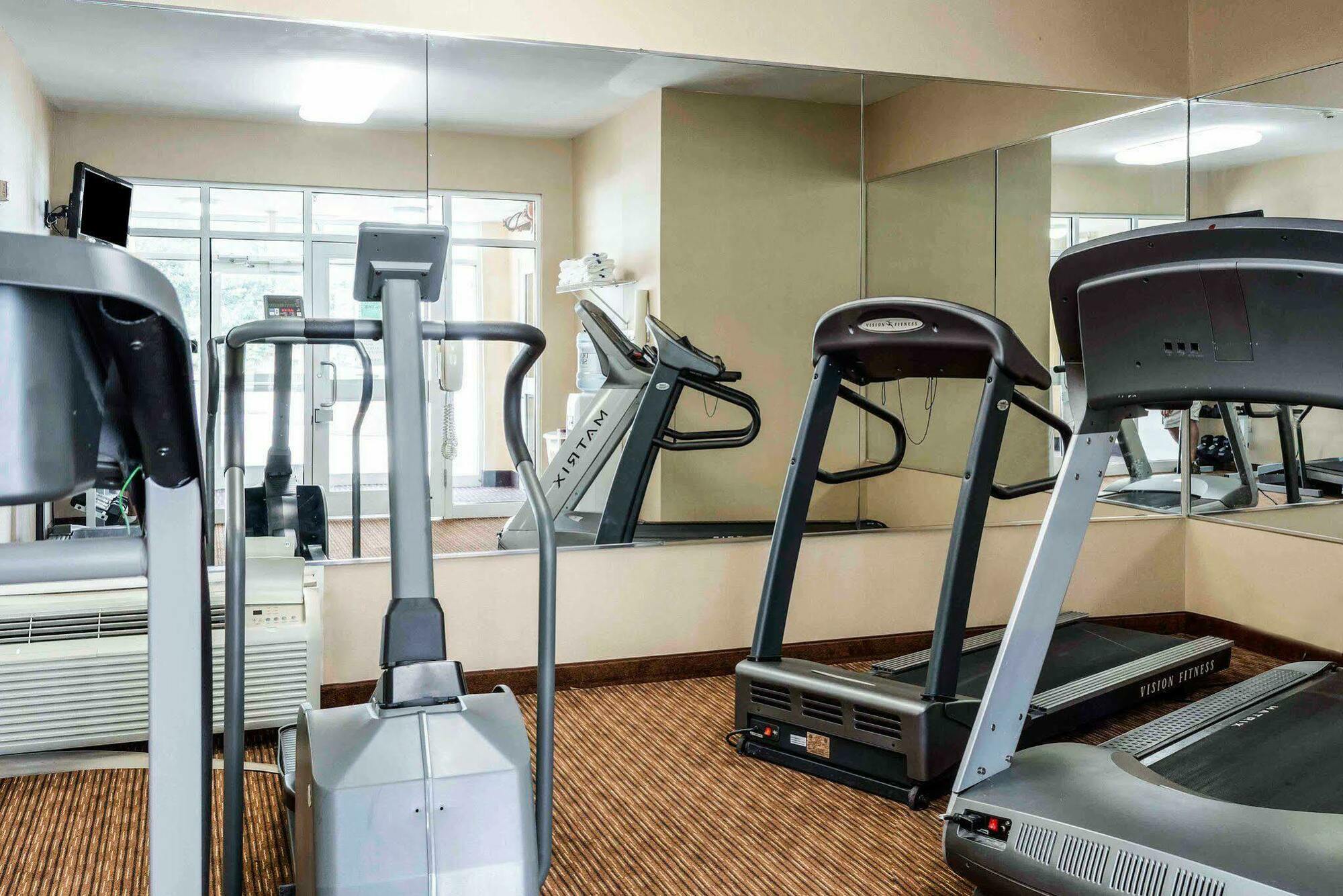 Quality Inn Chester - South Richmond Zewnętrze zdjęcie